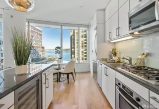 Photo #5: 424015843 Listing 