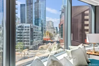 Photo #5: 424015860 Listing 