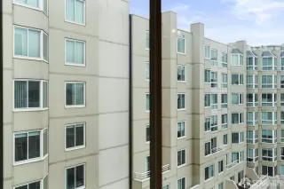 Photo #6: 424015920 Listing 