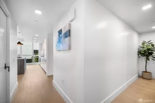 Photo #6: 424016102 Listing