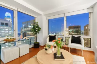 Photo #2: 424016127 Listing