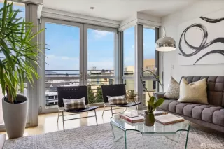 Photo #6: 424016609 Listing 