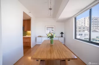 Photo #3: 424017057 Listing 