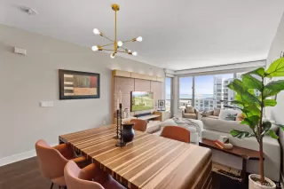 Photo #1: 424017121 Listing