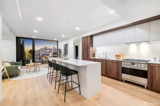 Photo #3: 424017622 Listing 