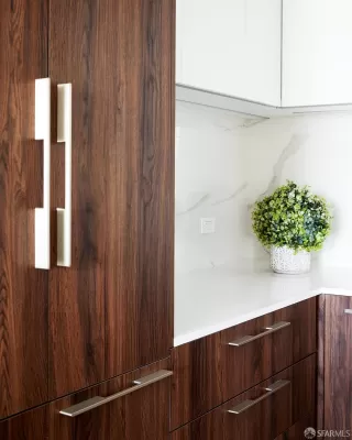 Photo #6: 424017623 Listing