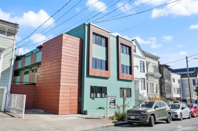 MLS: 424017956 Condo For Sale