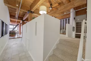 Photo #5: 424018036 Listing 