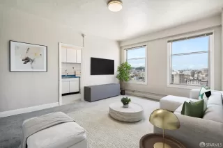 Photo #1: 424019132 Listing