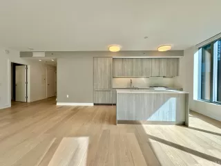 Photo #4: 424019377 Listing