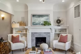 Photo #6: 424019412 Listing