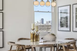 Photo #3: 424019835 Listing 