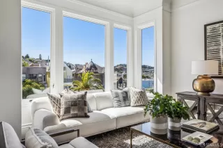 Photo #4: 424019835 Listing 