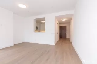 Photo #4: 424019982 Listing 