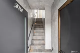 Photo #5: 424020221 Listing 