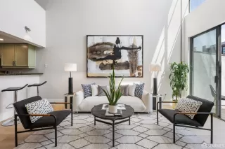 Photo #2: 424020345 Listing