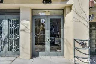 Photo #2: 424020688 Listing