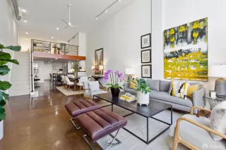 Photo #4: 424020715 Listing