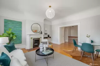 Photo #4: 424021230 Listing