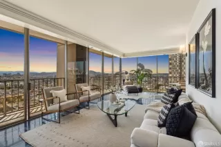 Photo #1: 424021277 Listing