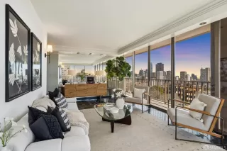 Photo #6: 424021277 Listing