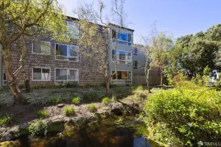 Photo #3: 424021617 Listing 