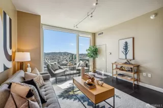 Photo #4: 424021660 Listing 