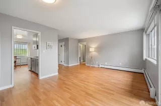 Photo #6: 424021806 Listing