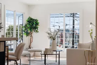 Photo #3: 424022158 Listing 