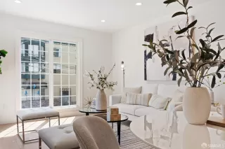 Photo #4: 424022158 Listing 