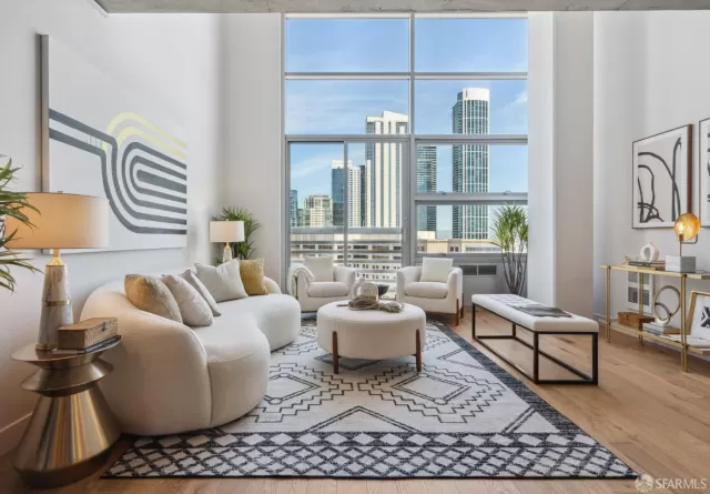 MLS: 424022329 Condo For Sale