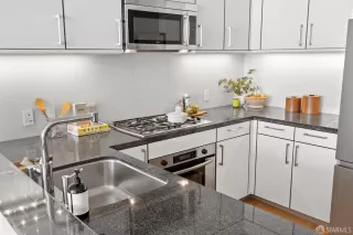 Photo #3: 424022851 Listing 