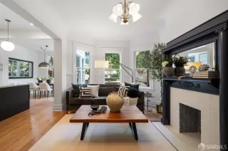 Photo #5: 424022966 Listing