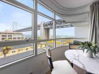 Photo #4: 424023028 Listing