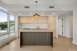 Photo #6: 424023350 Listing 