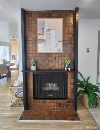 Photo #3: 424023886 Listing 