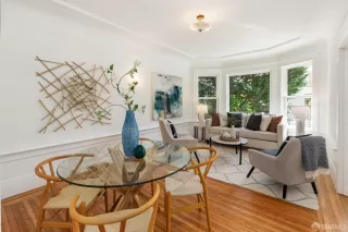 Photo #5: 424025123 Listing