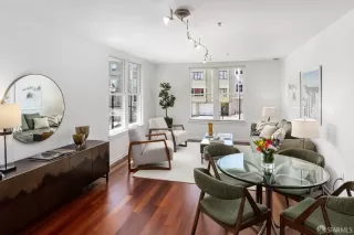 Photo #1: 424025177 Listing 