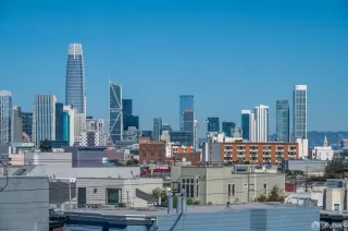 Photo #2: 424025195 Listing