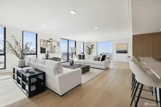 Photo #5: 424025571 Listing 