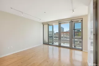 Photo #2: 424025783 Listing