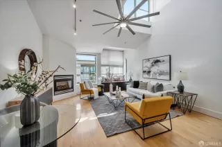 Photo #3: 424025849 Listing