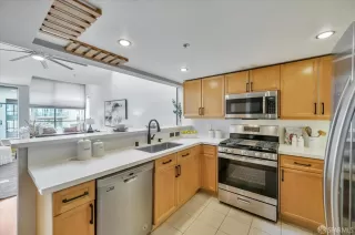 Photo #6: 424025849 Listing