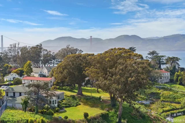 MLS: 424026007 Condo For Sale