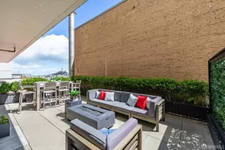 More Details about MLS # 424026231 : 10 MILLER PLACE #502