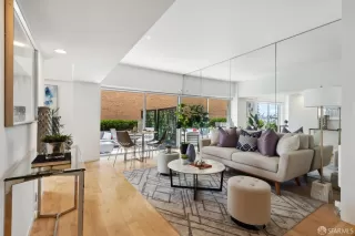 Photo #5: 424026231 Listing