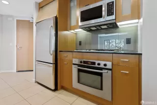 Photo #3: 424026326 Listing 