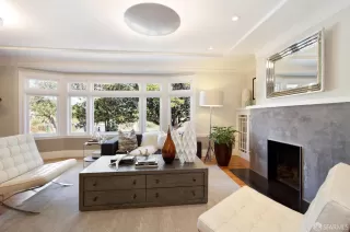 Photo #5: 424026475 Listing