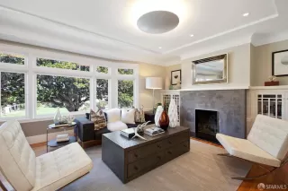 Photo #6: 424026475 Listing