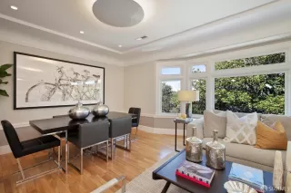 Photo #6: 424026483 Listing